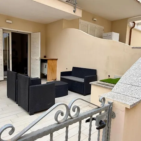 Residenza Marina 21 ايزولا روسا